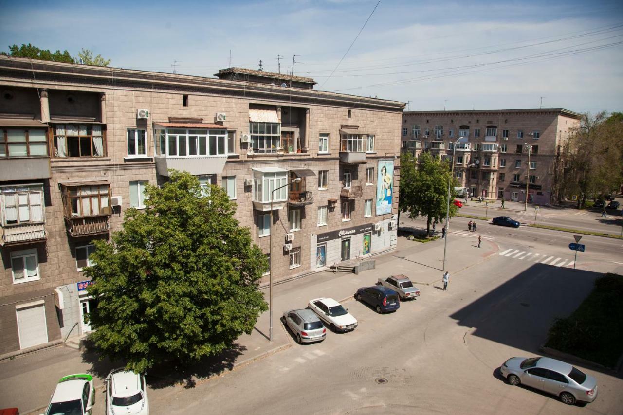 Vip Apartment On Lobanovskogo 19 Street Zaporizhia Екстериор снимка